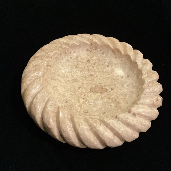 Twisted Edge Marble Dish Cream - Threshold with Studio McGee Spring 2025 - Picture 5 of 8